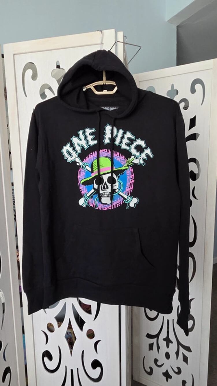 One Piece Hoodie Small Luffy Straw Hat Pirate Skull Anime Graphic Pullover NWOT